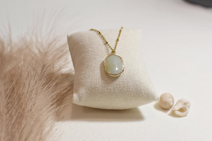 Collier Amazone